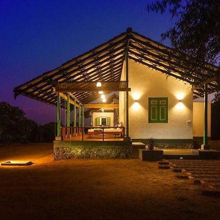 Nil Sisila Beach Resort Yala Luaran gambar